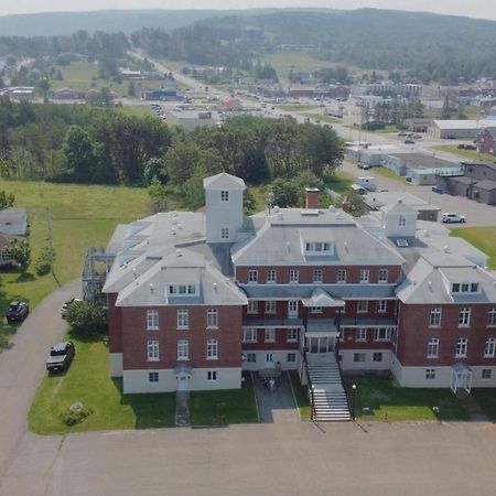 Apartament Le Couvent Sainte Anne-des-Chênes Zewnętrze zdjęcie